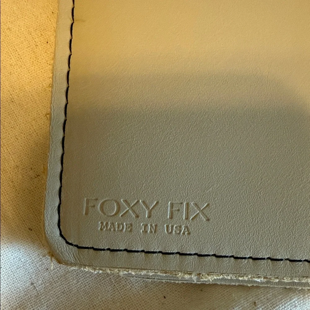 Fox Fix Leather Planner Cover  - A5 rings